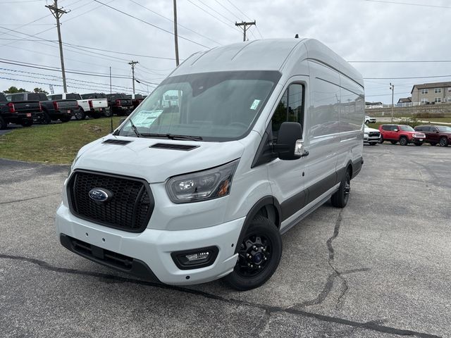 2024 Ford Transit Base