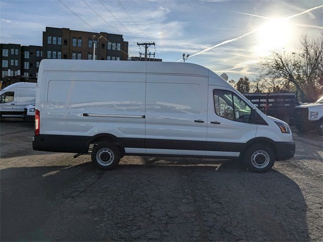 2024 Ford Transit Base