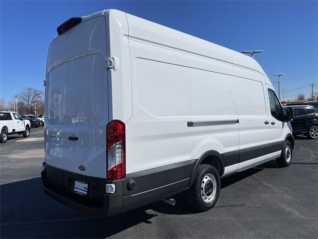 2024 Ford Transit Base