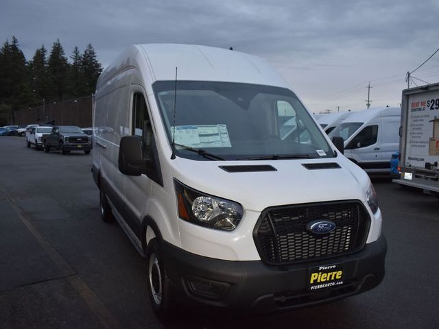 2024 Ford Transit Base