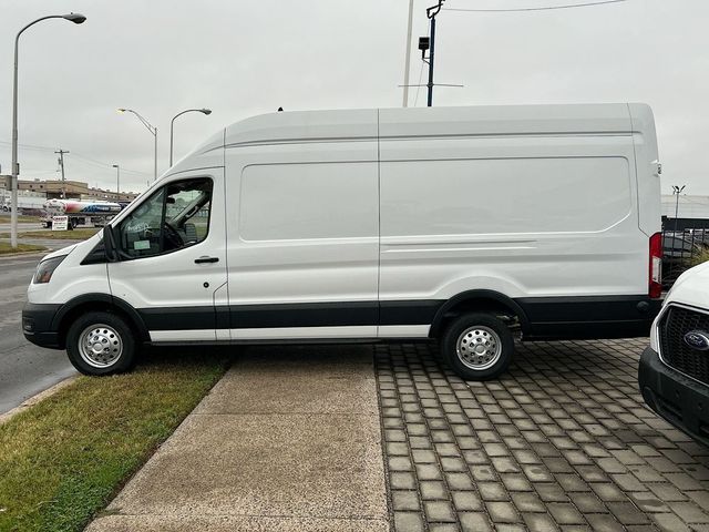 2024 Ford Transit Base