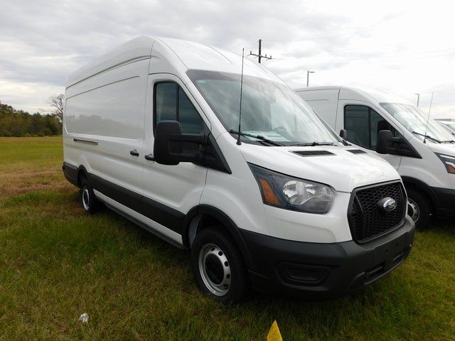 2024 Ford Transit Base