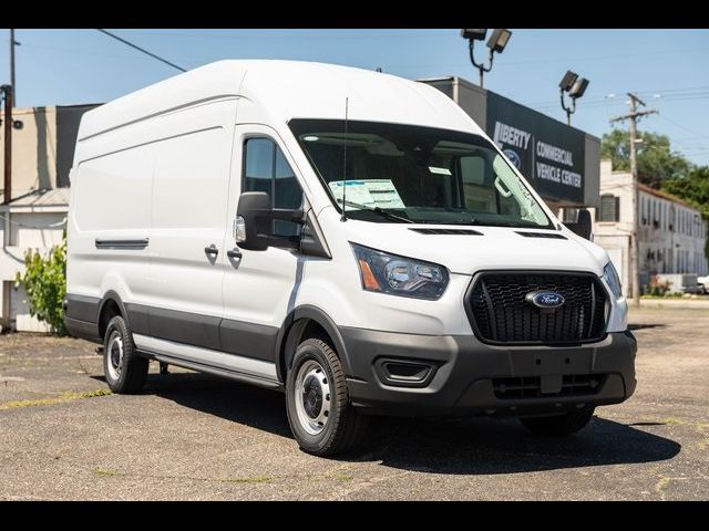 2024 Ford Transit Base