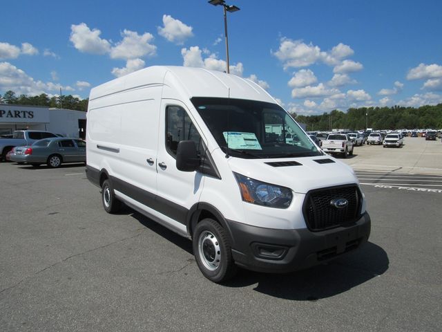 2024 Ford Transit Base