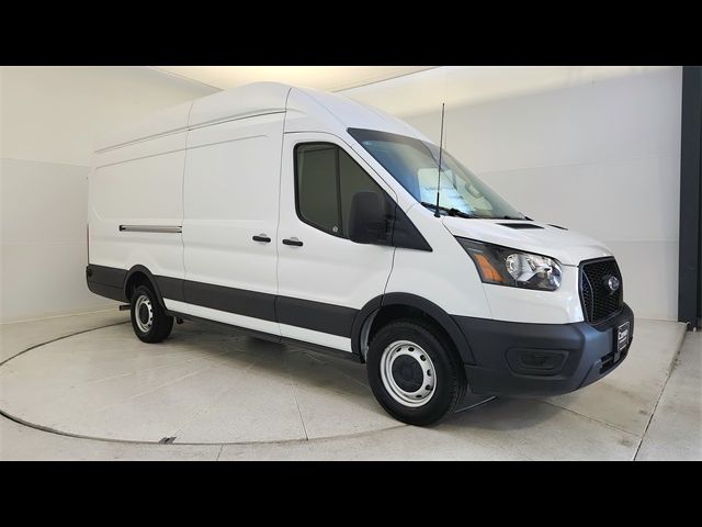 2024 Ford Transit Base