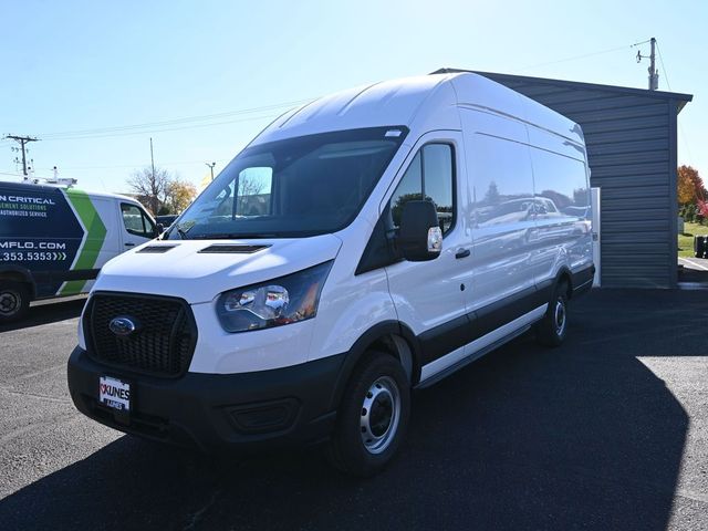 2024 Ford Transit Base