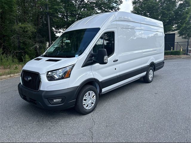 2024 Ford Transit Base