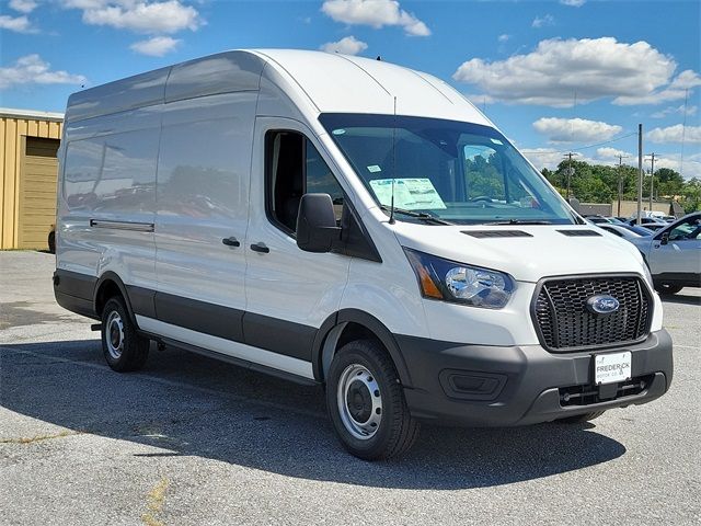 2024 Ford Transit Base