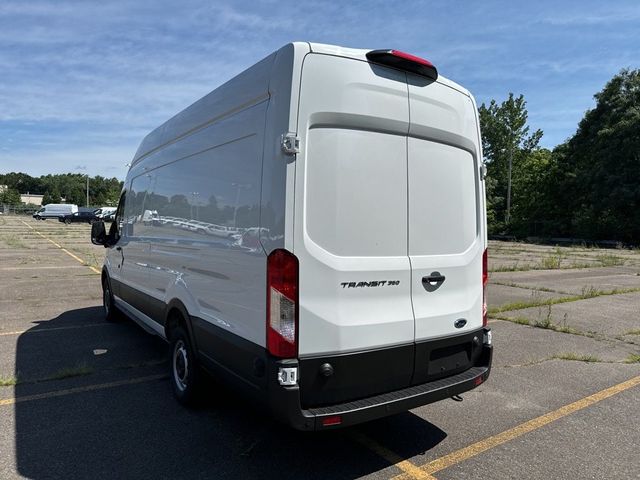 2024 Ford Transit Base