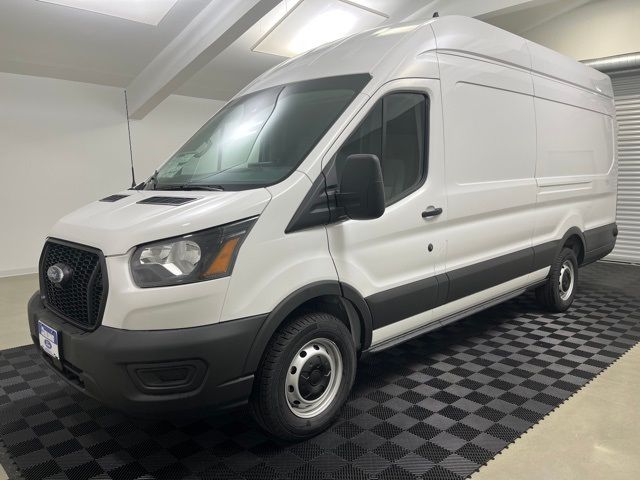 2024 Ford Transit Base