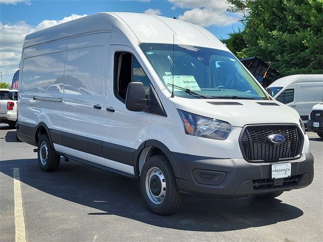 2024 Ford Transit Base