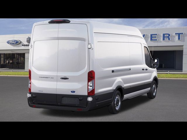 2024 Ford Transit Base