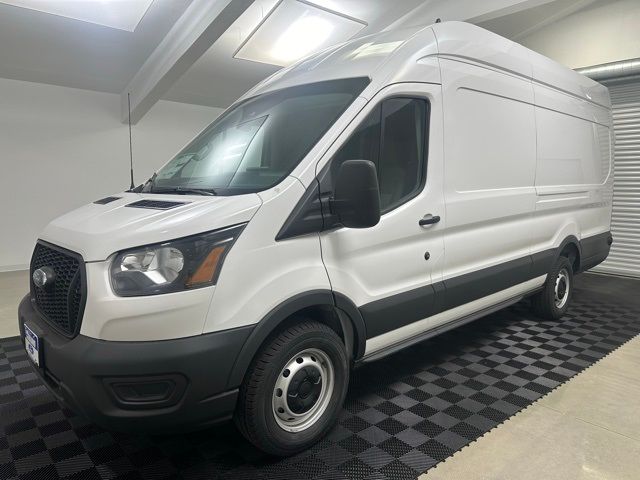 2024 Ford Transit Base