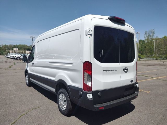 2024 Ford Transit Base