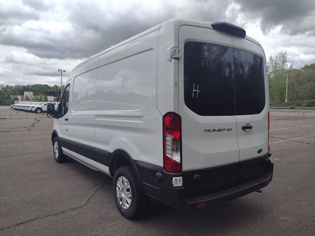 2024 Ford Transit Base