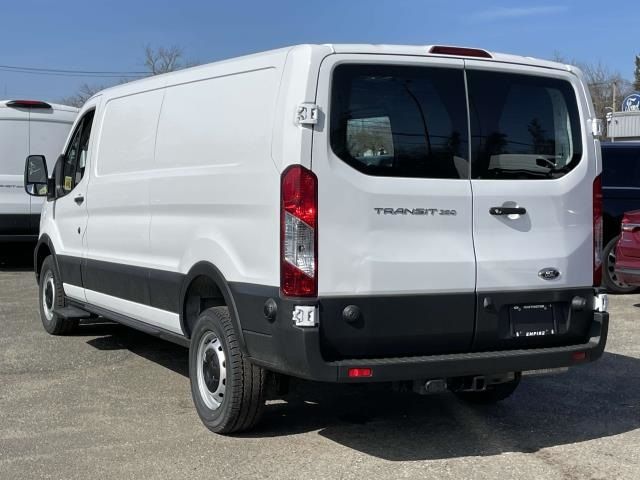 2024 Ford Transit Base