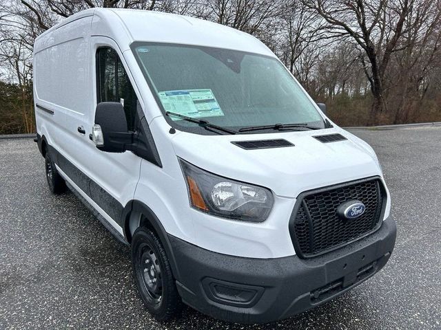 2024 Ford Transit Base