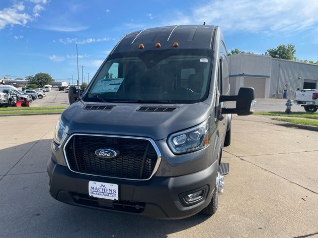 2024 Ford Transit Base