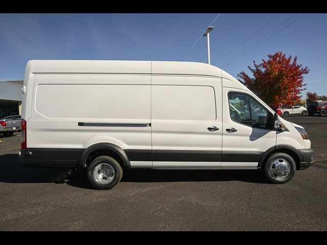 2024 Ford Transit Base