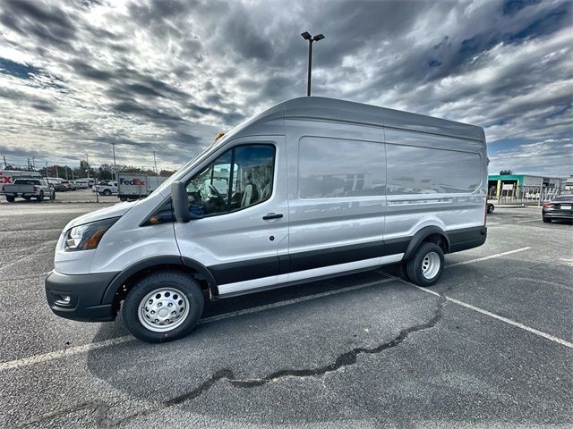 2024 Ford Transit Base