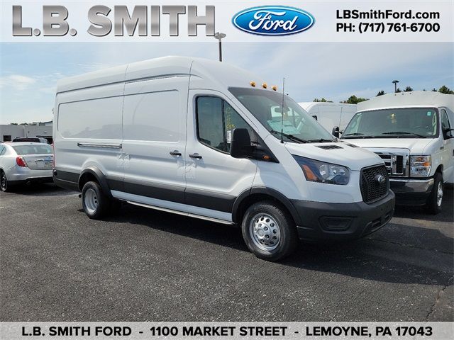 2024 Ford Transit Base