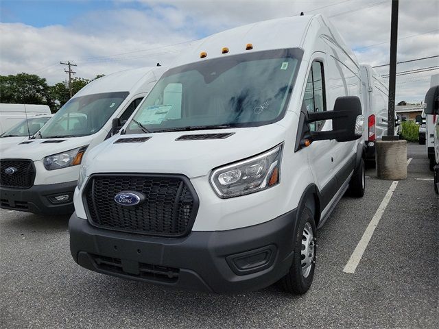 2024 Ford Transit Base