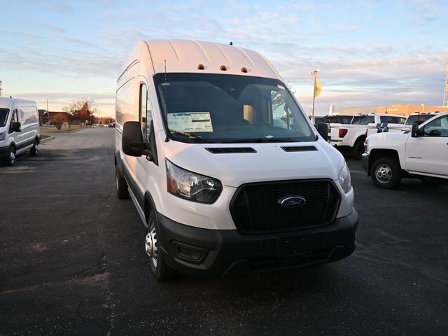 2024 Ford Transit Base