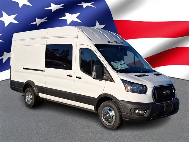 2024 Ford Transit Base