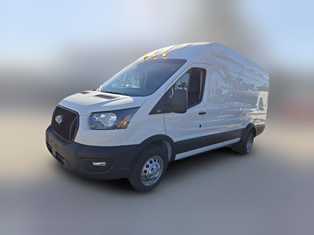 2024 Ford Transit Base