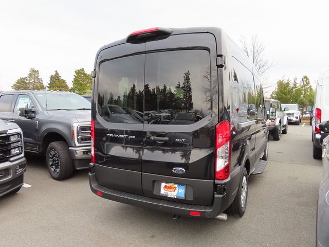 2024 Ford Transit XLT