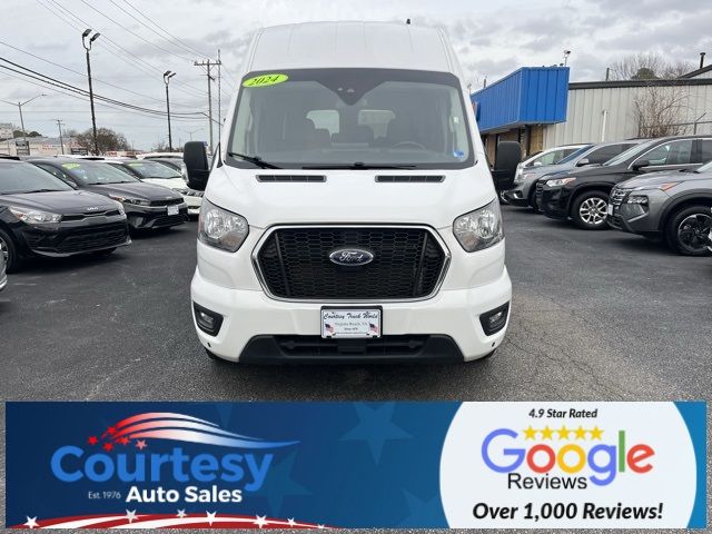 2024 Ford Transit XLT