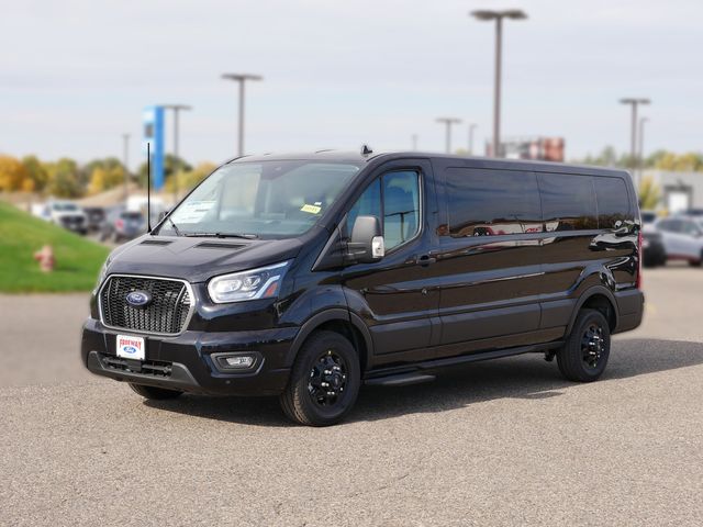 2024 Ford Transit XLT