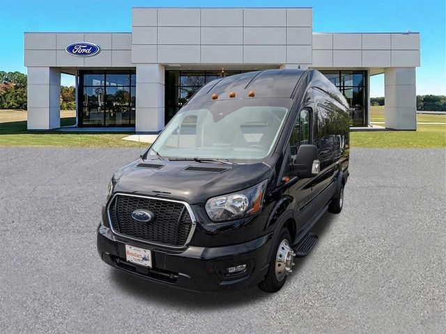 2024 Ford Transit XLT
