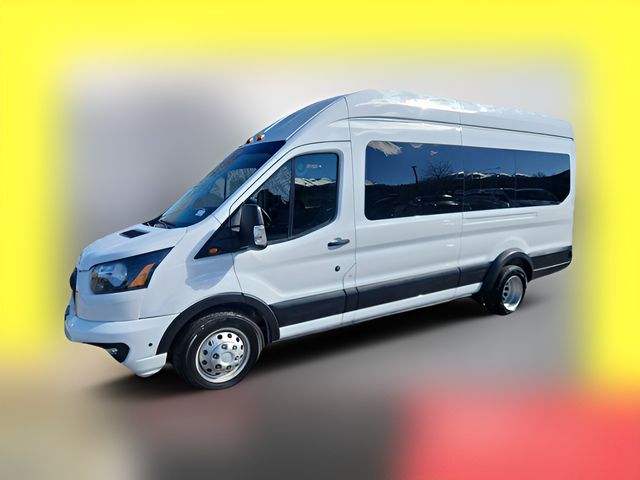2024 Ford Transit XLT