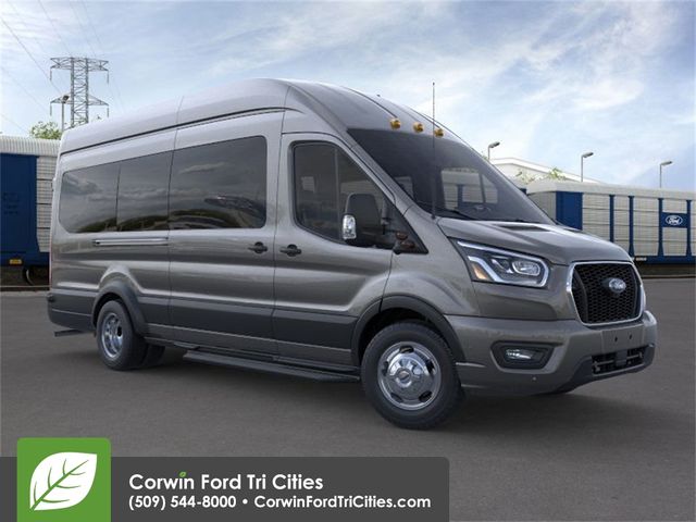 2024 Ford Transit XLT