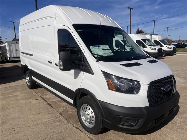 2024 Ford Transit Base