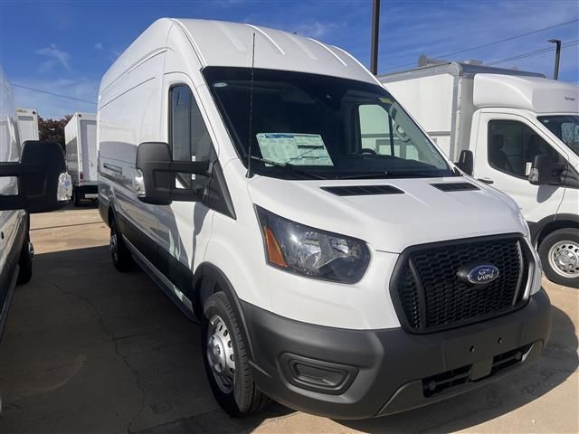 2024 Ford Transit Base