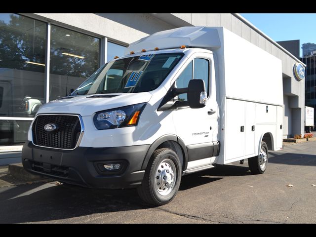2024 Ford Transit Base