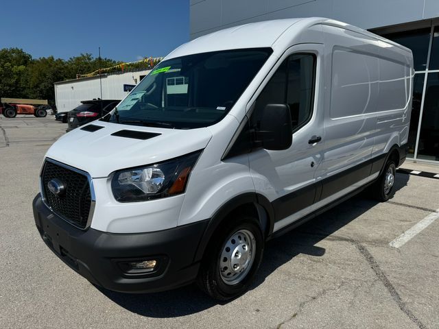 2024 Ford Transit Base