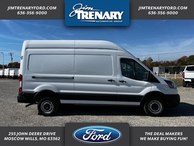 2024 Ford Transit Base