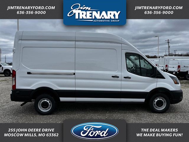 2024 Ford Transit Base