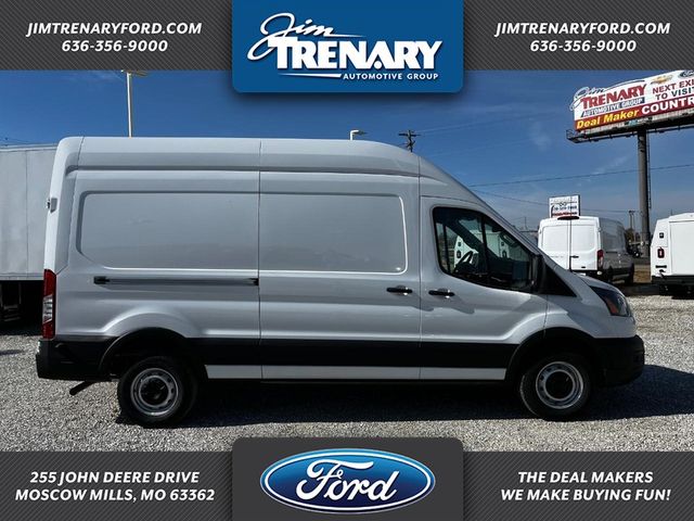 2024 Ford Transit Base