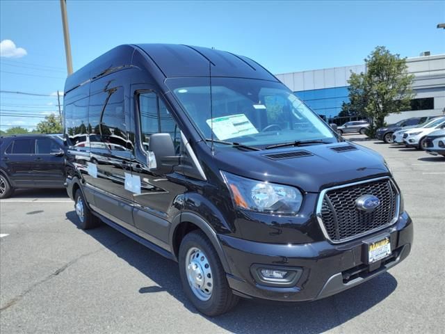 2024 Ford Transit XLT