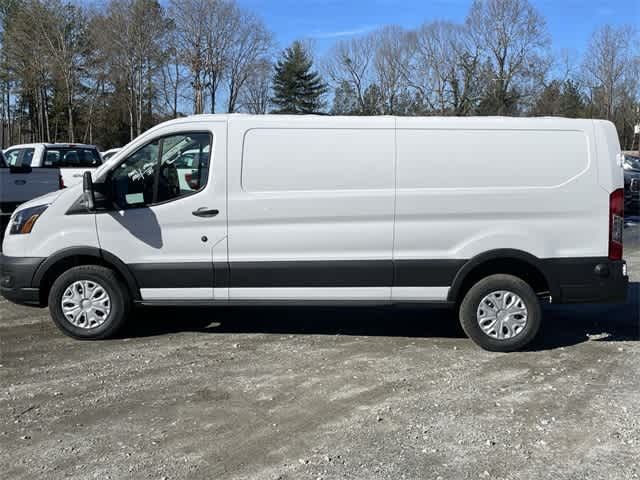 2024 Ford Transit Base