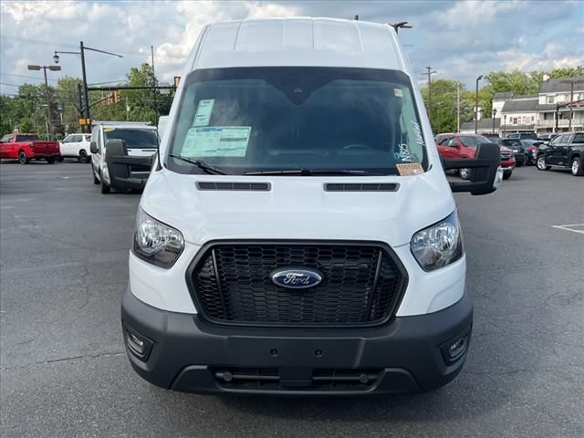 2024 Ford Transit Base