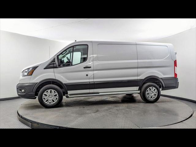 2024 Ford Transit Base