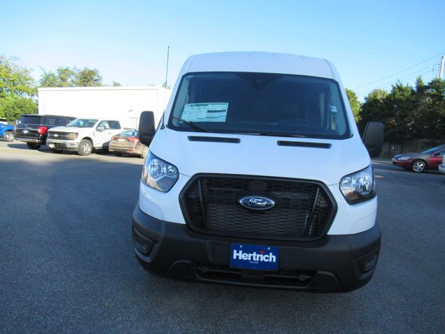 2024 Ford Transit Base