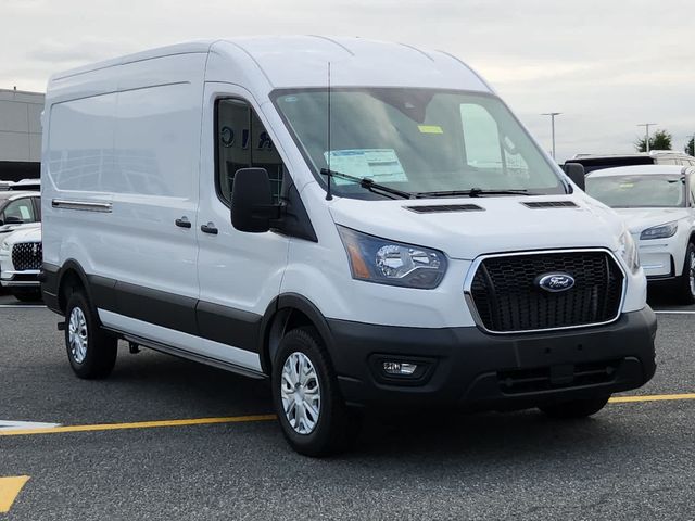 2024 Ford Transit Base