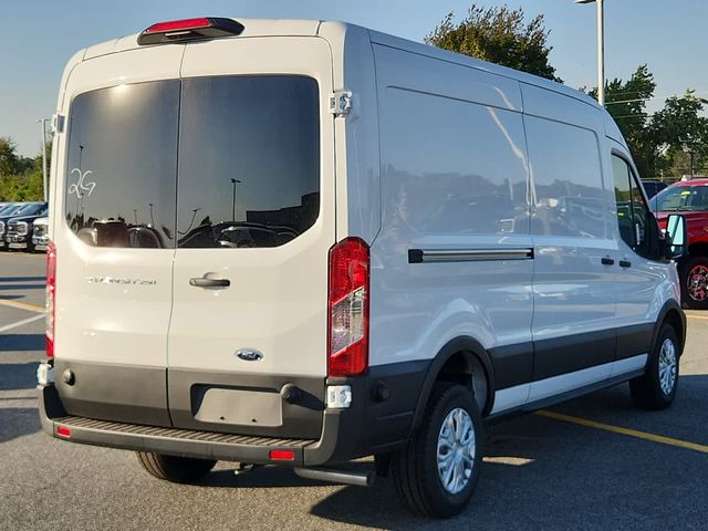 2024 Ford Transit Base