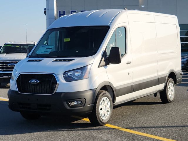 2024 Ford Transit Base